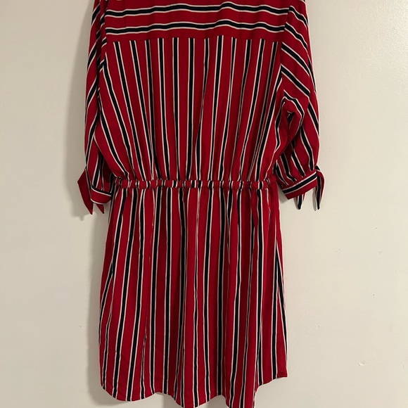 A Hint of Blush Summer Dress - Picture 7 of 7